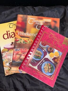 Bundle of 3 Company’s Coming Cookbooks by Jean Paré 🍽️